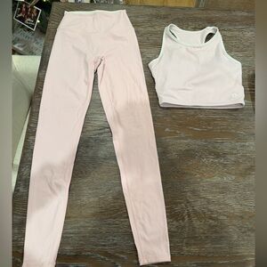 Astoria pale pink workout set
